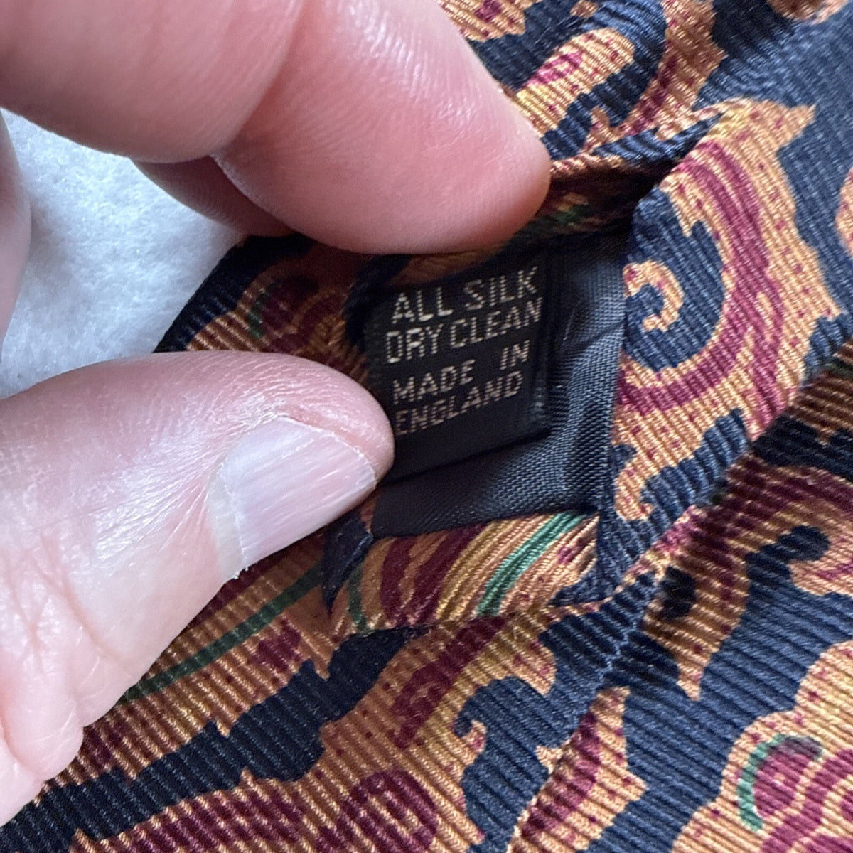 Burberry Men’s Silk Tie British Burberry Old Money Tie Burgundy/Gold Pre Owned