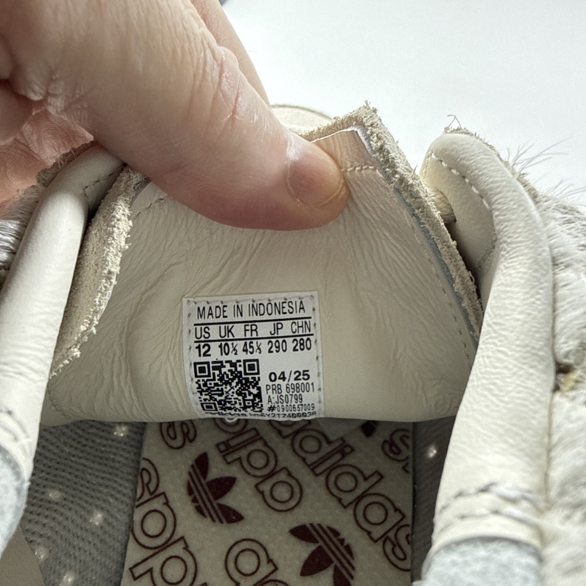 adidas Jabbar Hi  Womens Off White Sneakers Size 12 JS0799 Pony Hair NWT