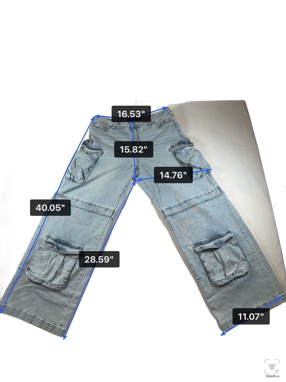Refuge Women’s Light Wash Blue Denim Cargo Pocket Jeans Size 11 Pre Owned
