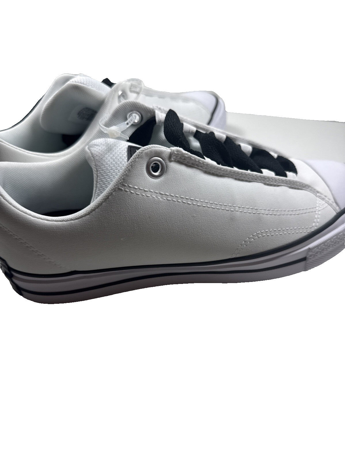 Converse Chuck Taylor All Star Low Puff A14722C White Black Men Size 12 NWT