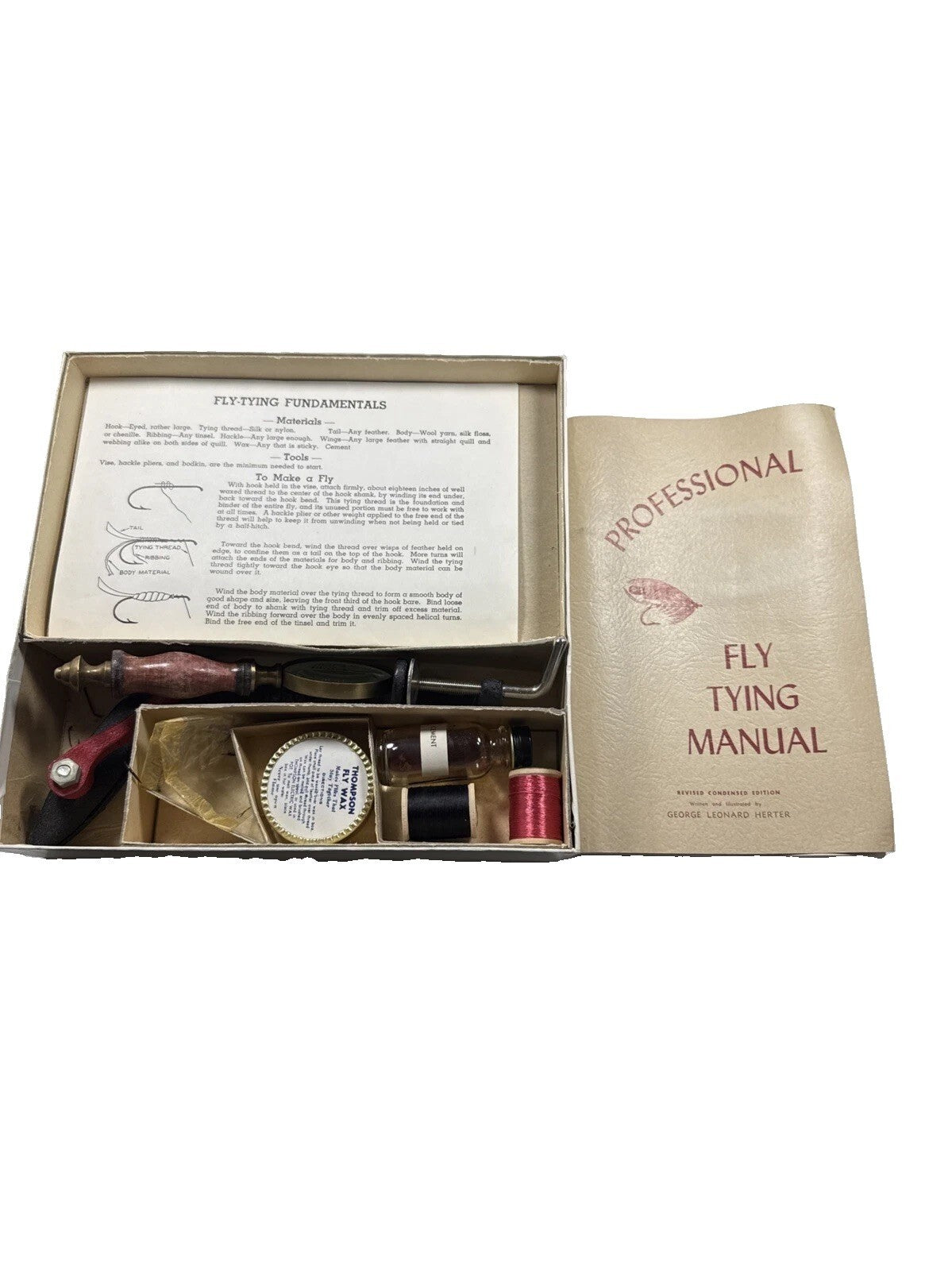 VINTAGE D.H. THOMPSON Fly Tying Kit & Fly Tying Book - Over 30 pcs Pre Owned